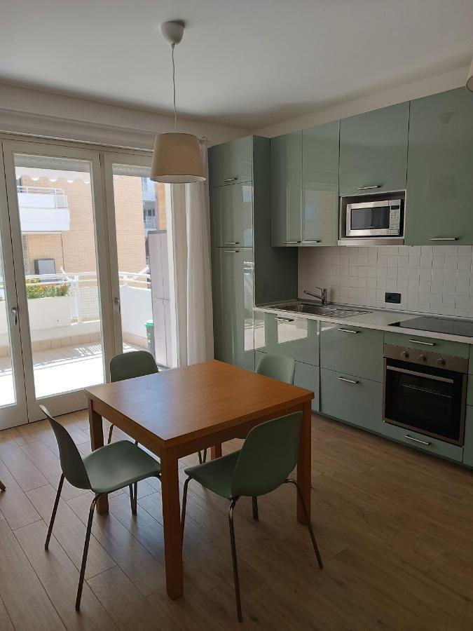 Appartamento Per 4, Metro B Monti Tiburtini, Ac, Wi-Fi Рим Экстерьер фото