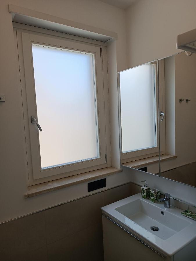 Appartamento Per 4, Metro B Monti Tiburtini, Ac, Wi-Fi Рим Экстерьер фото